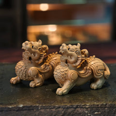 Boxwood Pixiu Statue Pair – Hand-Carved Coin Wealth Guardians