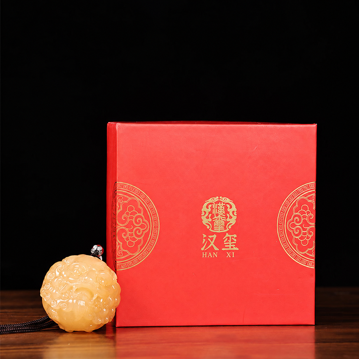 Natural Jade Pixiu Hand Piece – Hand-Carved Feng Shui Wealth Charm