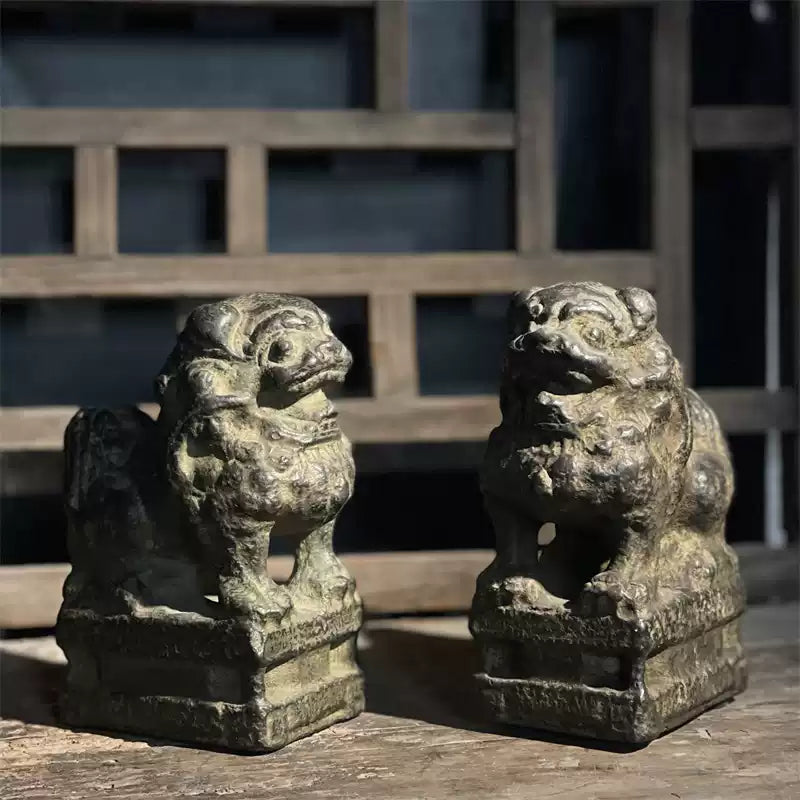 Antique Stone Lion Statues – Handcrafted Guardian Figurines for Home
