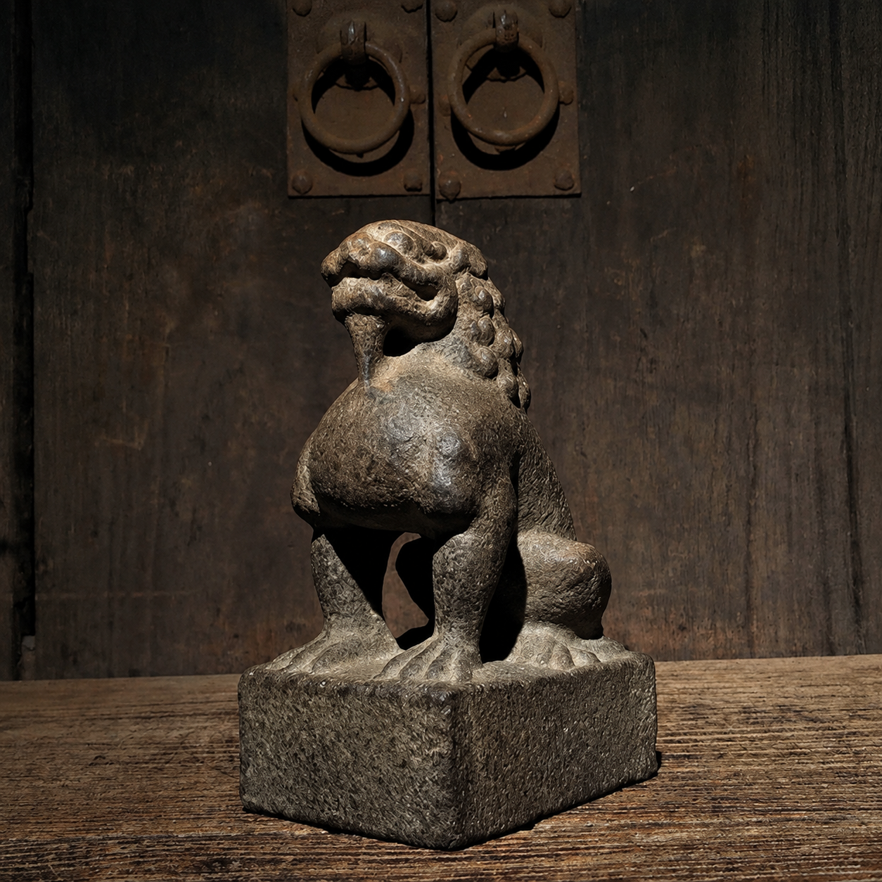 Hand-Carved Bluestone Guardian Lion Statue – Tang-Style Feng Shui Protection Décor