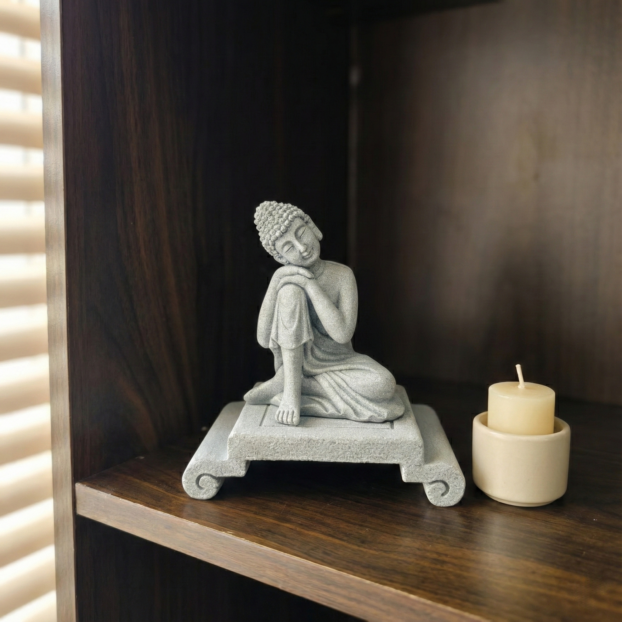 Minimalist Resting Figure Statue – Shakyamuni Inspired Sandstone Decor for Home & Desk