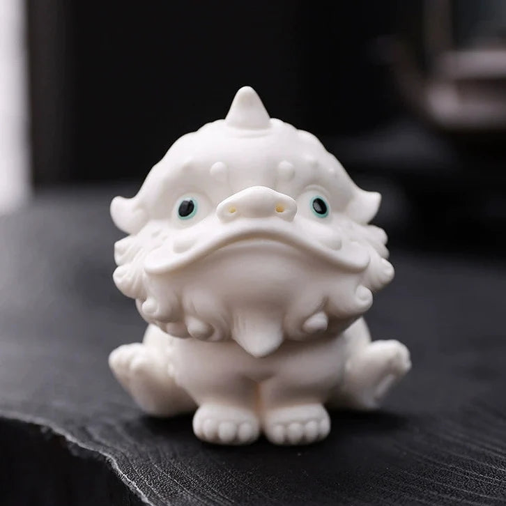 Ceramic Guardian Lion Figurine – Lucky Foo Dog Decorative Sculpture