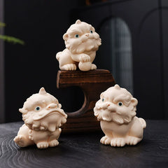 Ceramic Guardian Lion Figurine – Lucky Foo Dog Decorative Sculpture