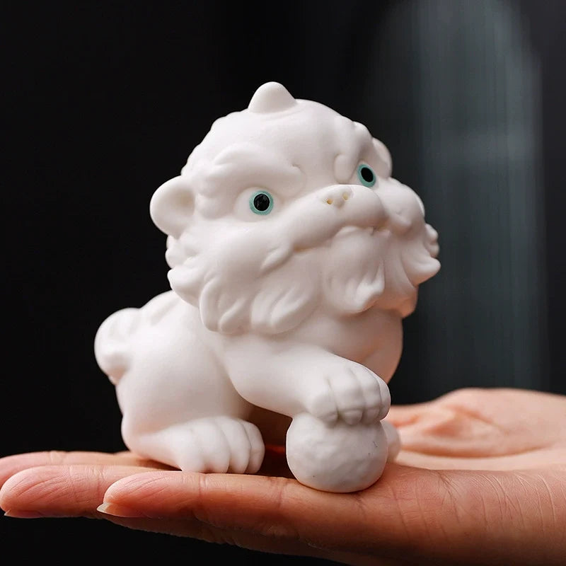 Ceramic Guardian Lion Figurine – Lucky Foo Dog Decorative Sculpture