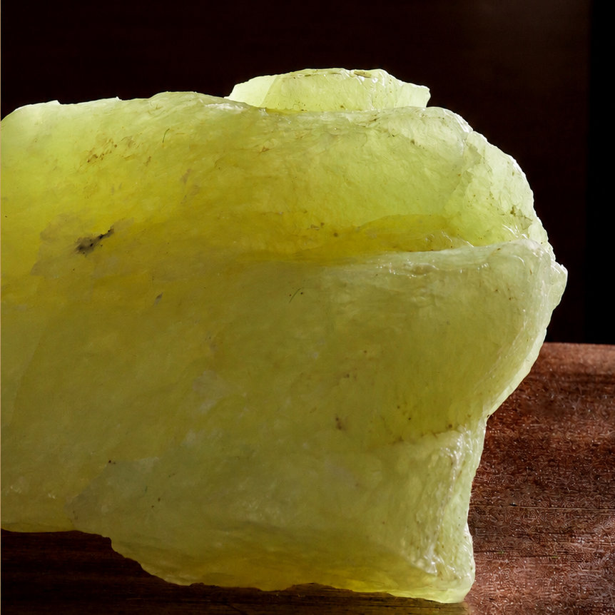 Natural Jade Pixiu Hand Piece – Hand-Carved Feng Shui Wealth Charm