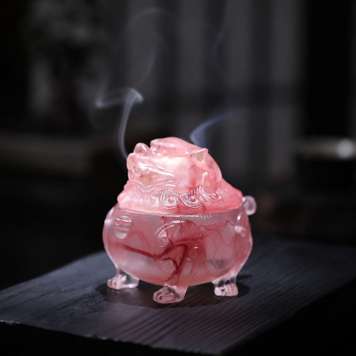 Suanni Liu Li Glass Incense Burner – Translucent Guardian Decor